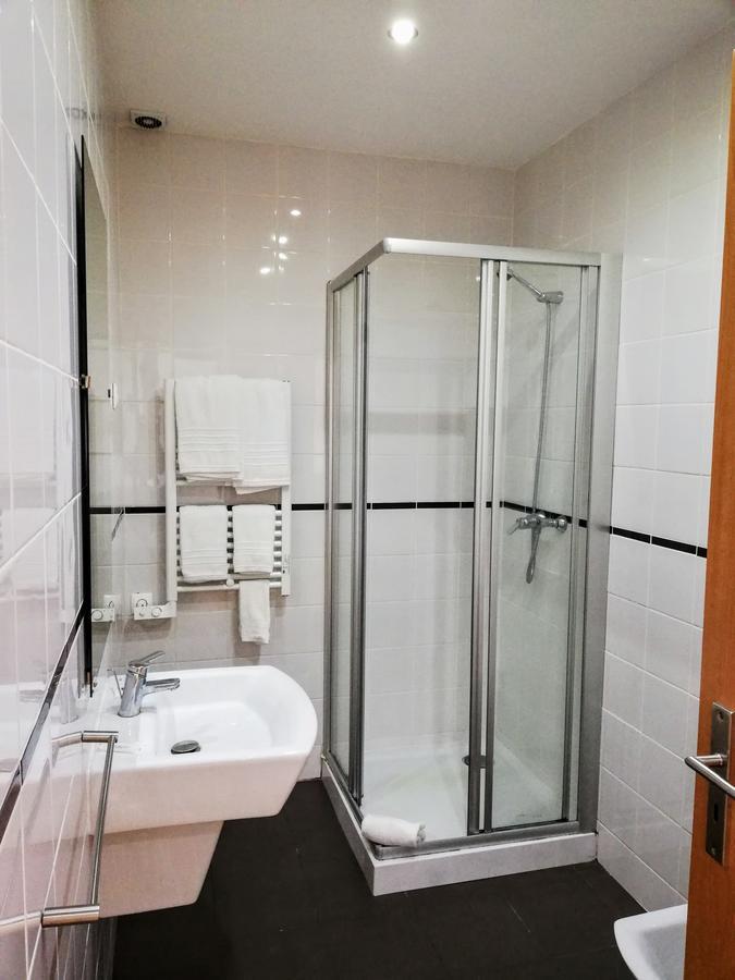 Apartamentos Internacional Κοΐμπρα Εξωτερικό φωτογραφία